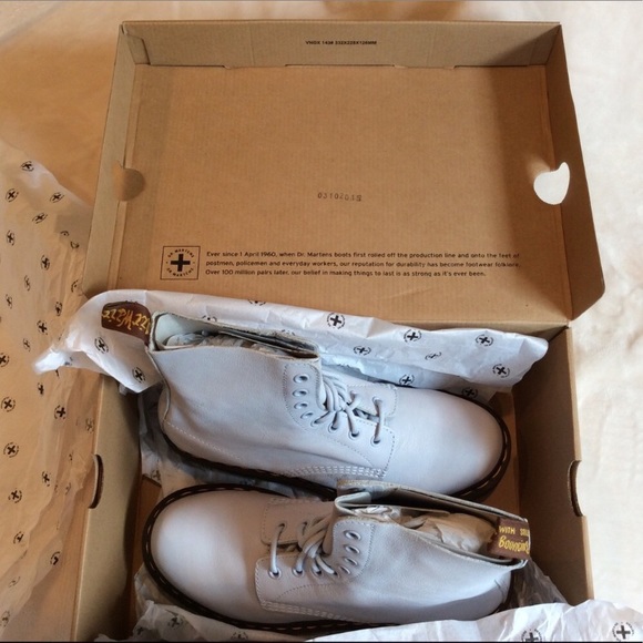 blue moon doc martens